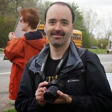 Jeremy Oliver Photo 14