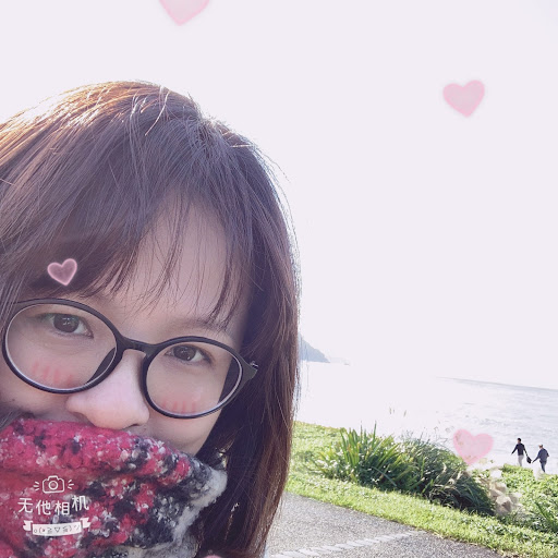 Cynthia Lin Photo 39