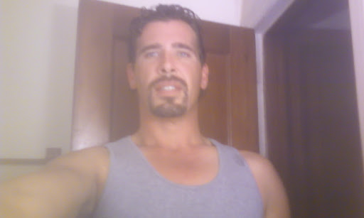 Aaron Beason Photo 6