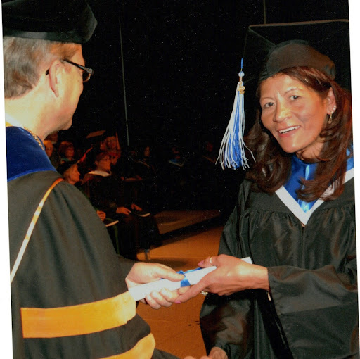 Linda Tompkins Photo 10