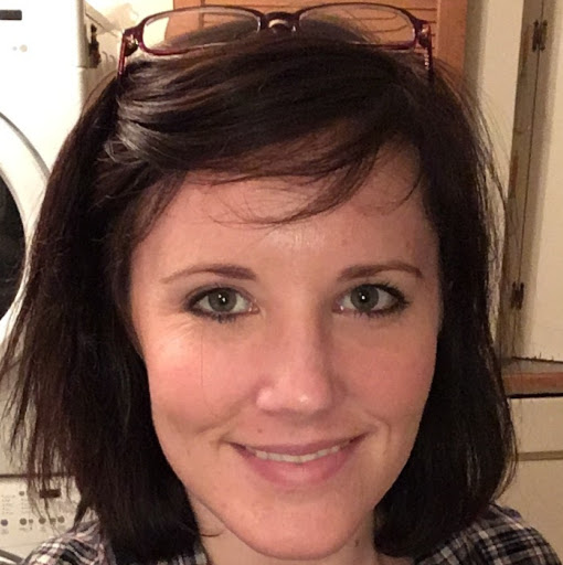 Emily Carlson Photo 27