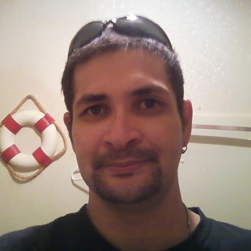 Jeffrey Sumner Photo 12