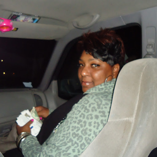 Tracey Morrow Photo 24