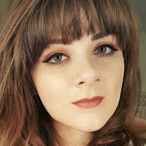 Allyson Wilcox Photo 16