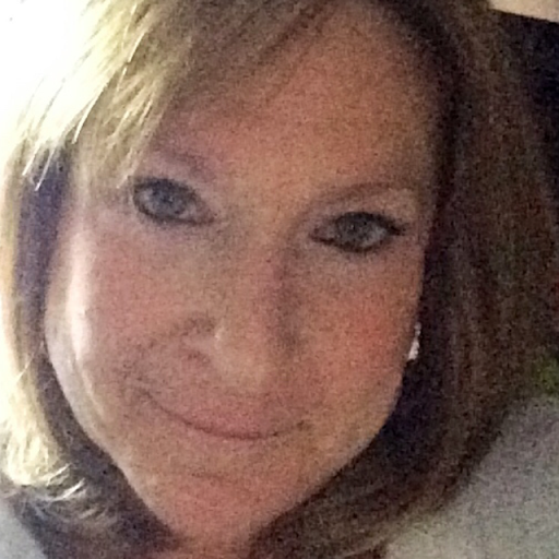 Linda Samuels Photo 27