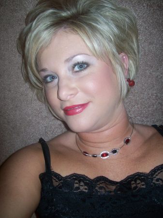 Carla White Photo 8