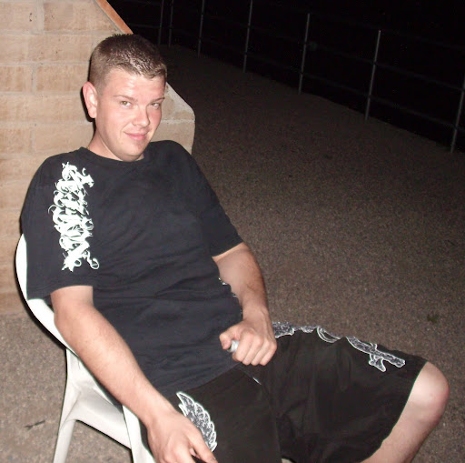 Joe Robinson Photo 36
