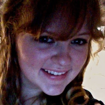 Nicole Collette Photo 10