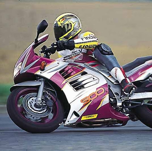 Andrew Vaughan Photo 9