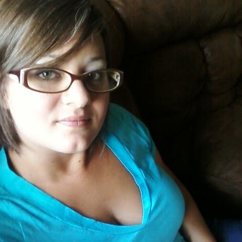 Gina Powell Photo 9