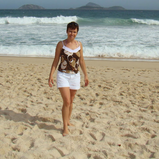 Martha Aranda Photo 25