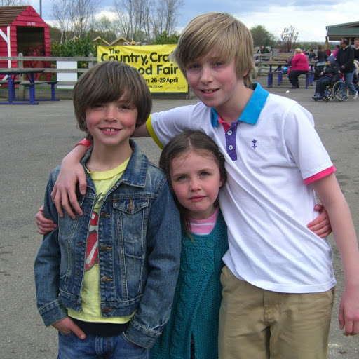 Bradley Webber Photo 6