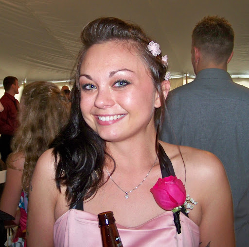 Stephanie Williamson Photo 27