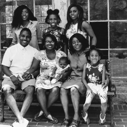 Latoya Matthews Photo 39