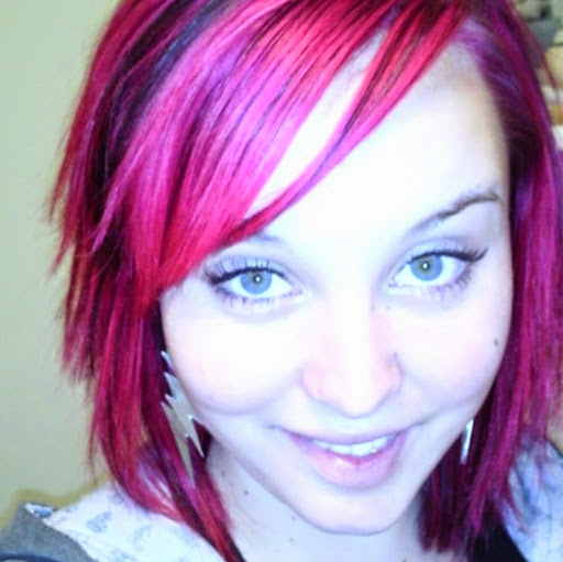 Nicole Perkins Photo 6