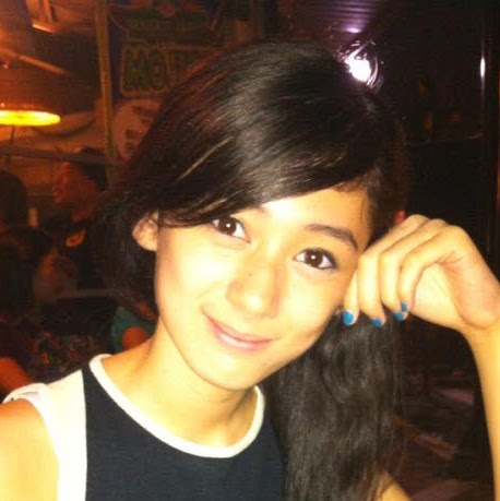 Julia Samson Photo 11
