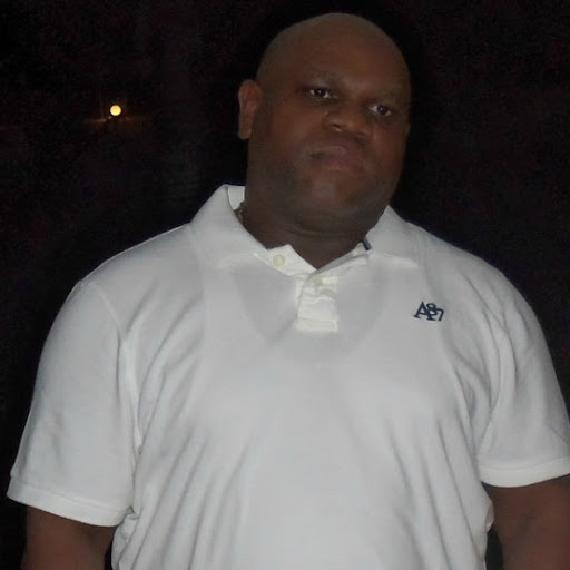 Marlon Robinson Photo 8