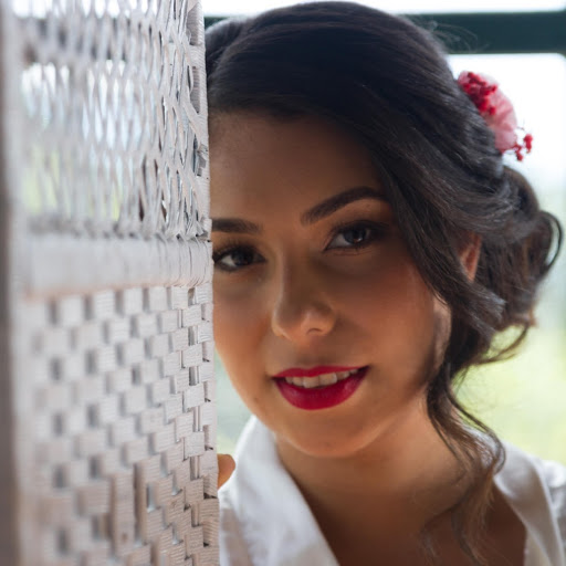 Elizabeth Montoya Photo 38