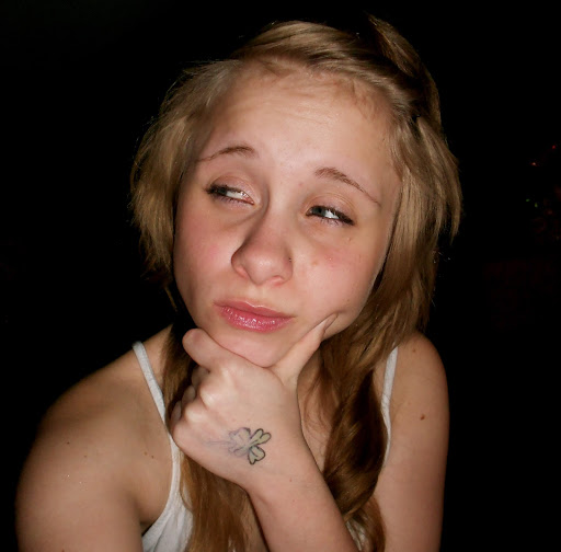 Danielle Wolf Photo 34
