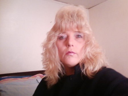 Debbie Hampton Photo 5