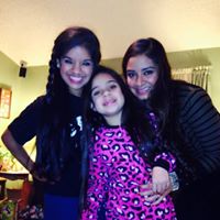 Michelle Ornelas Photo 39