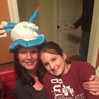 Kim Hooper Photo 27