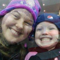 Laura Thayer Photo 10