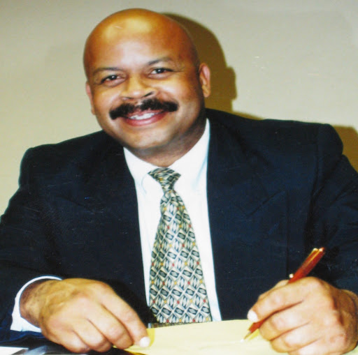 Ronald Mackey Photo 18