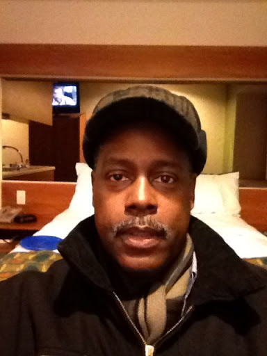 Ralph Williams Photo 31