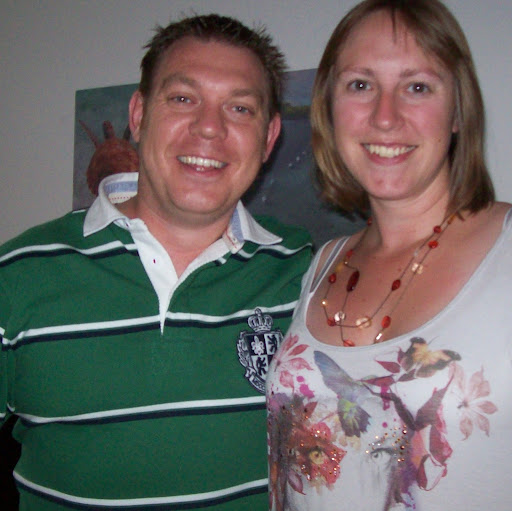 Suzanne Wood Photo 42
