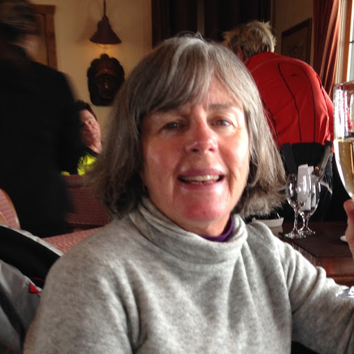 Carolyn Moore Photo 18