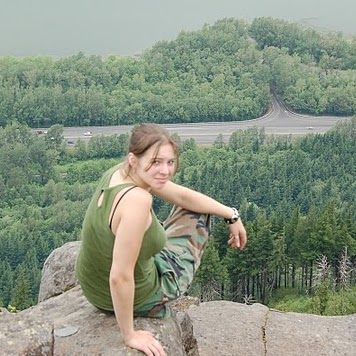 Sara Ayres Photo 32