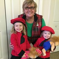 Pamela Dickey Photo 27
