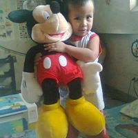 Agustin Cruz Photo 13