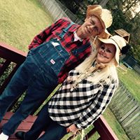 Linda Pettit Photo 12