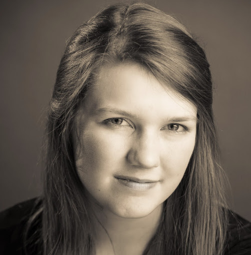Rebecca Brandt Photo 47