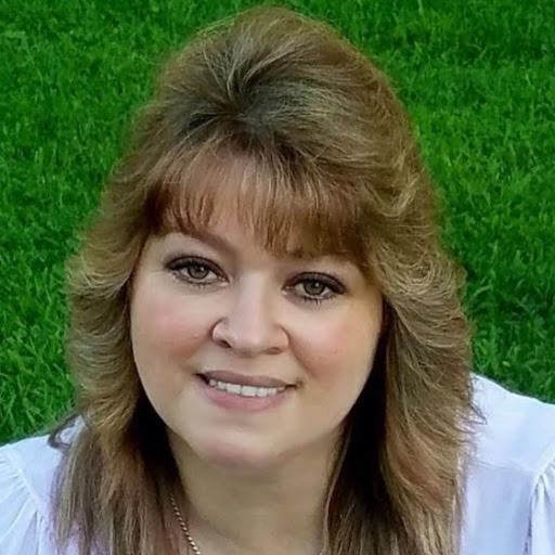 Karen Willard Photo 36
