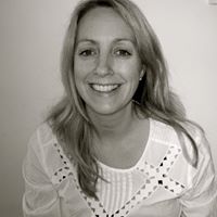 Lara Newman Photo 12