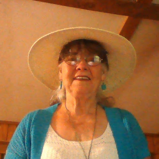 Connie Dawson Photo 21