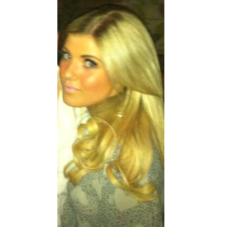 Holly Dixon Photo 16
