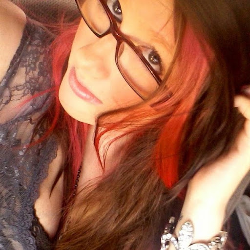 Christina Mulligan Photo 30