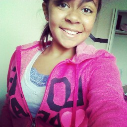 Sophia Logan Photo 6