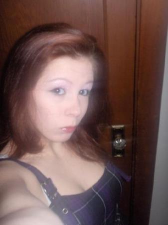 Amanda Golden Photo 12