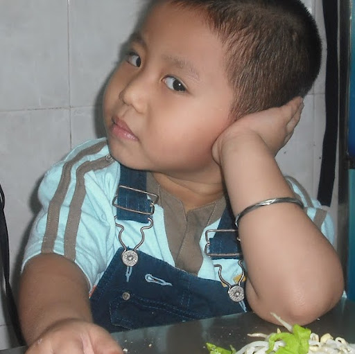 Hong Huynh Photo 32