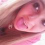 Julia Beam Photo 17