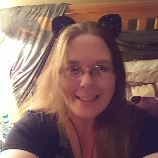 Miranda Anderson Photo 26