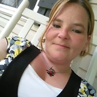 Sara Agee Photo 8