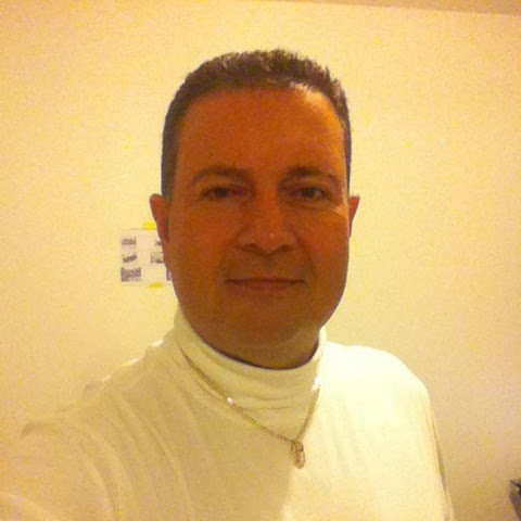 Raul Colon Photo 17