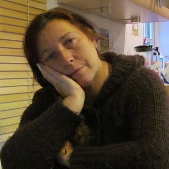 Angela Schaffer Photo 34