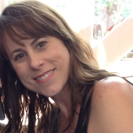 Jennifer Ferris Photo 32